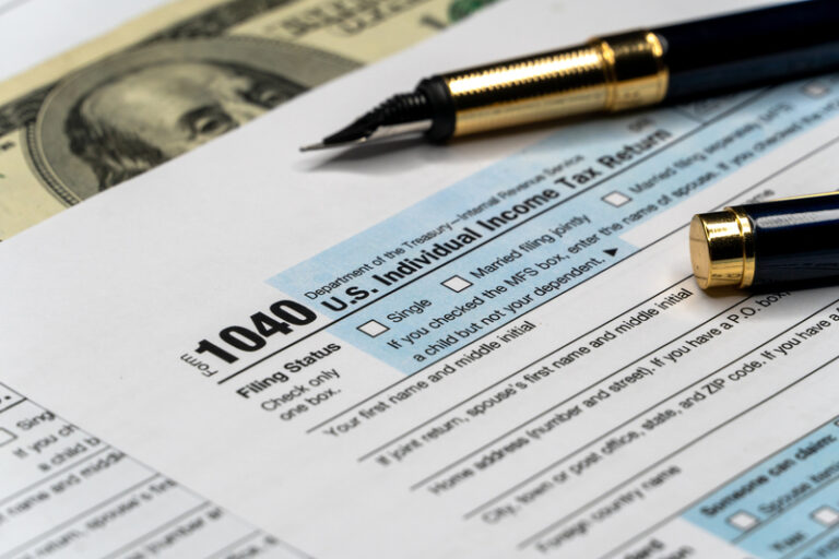 1040 Tax document