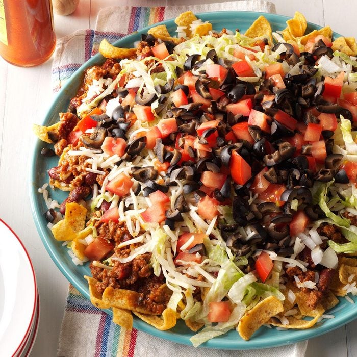 Exciting Mexican Fiesta Platter: A Quick and Easy Meal for the Whole Family