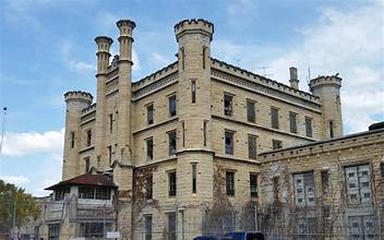 Tickets for “The Big House Ballgame” at Old Joliet Prison in demand