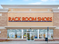 Rack Room Shoes celebrates Grand opening event at the Shoppes at Romeoville